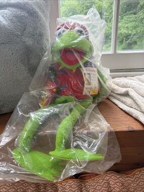 Vintage 2002 Macy’s Exclusive Kermit The Frog-Tographer 26" Plush NWT Sealed